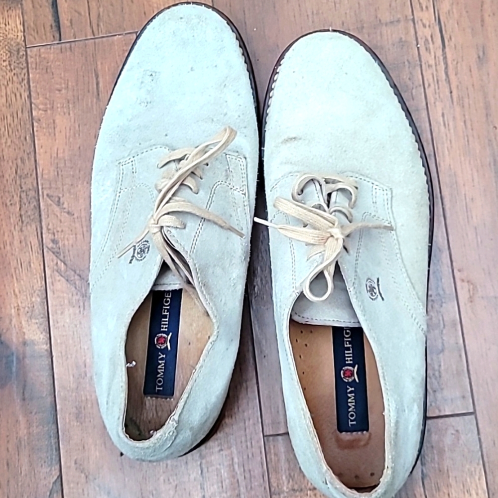 Tommy Hilfiger men's shoes size 10.5M